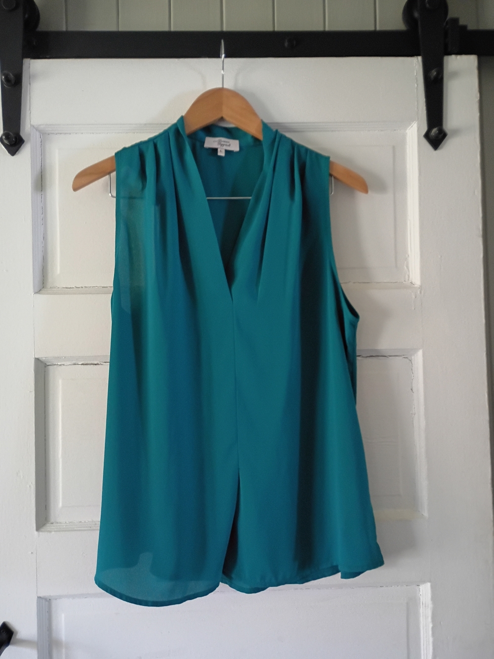 Beacon Teal Sleeveless V-Neck Chiffon Camisole